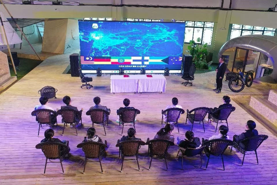 上海佳利信牵手中国国际oety欧亿体育
/签署露营之家伙伴计划合作协议(图4)