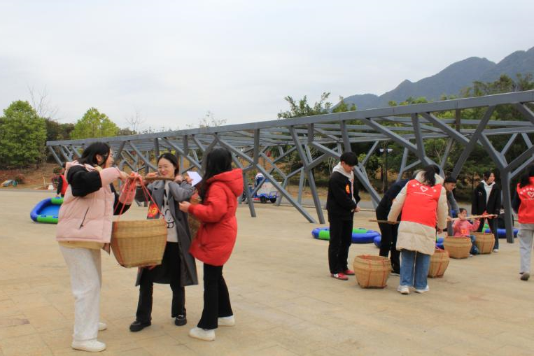 “青春环游记”点亮东兰五色文化旅游新名片【坡豪湖户外旅游目的地】(图19)