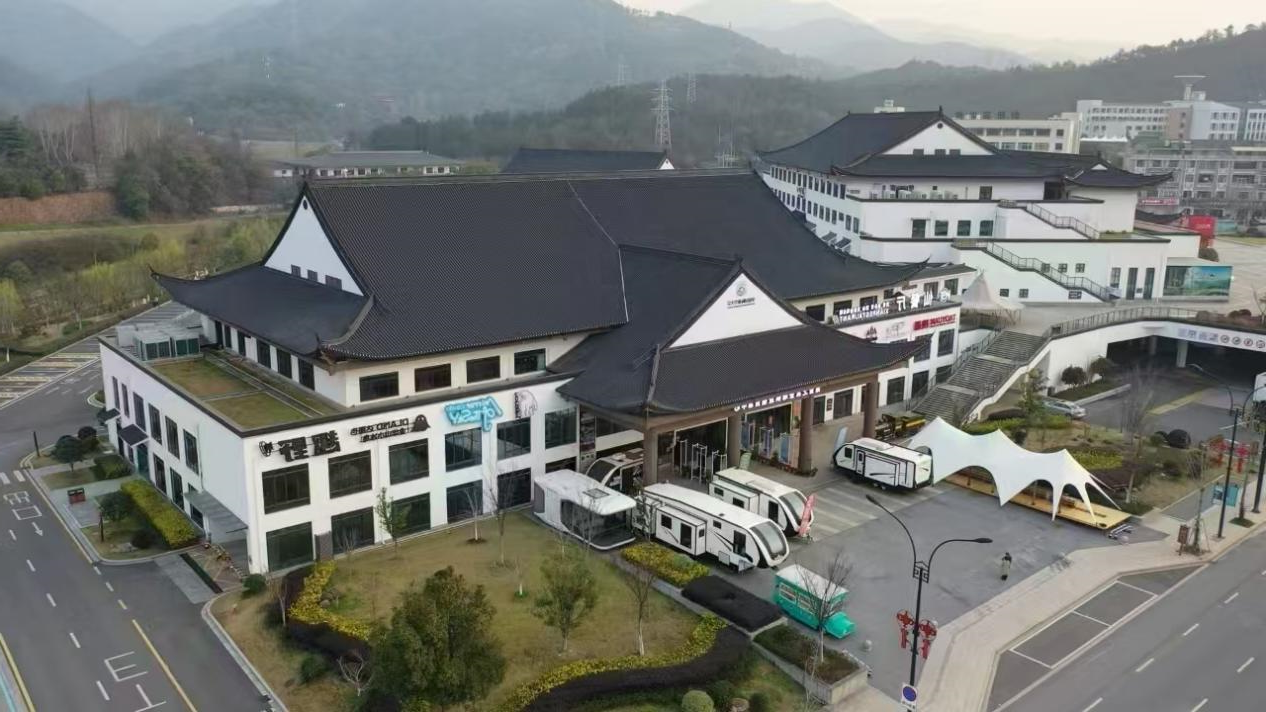 尼泊尔国家旅游局代表团赴华参展并访问露营之家（金华）供应链贸易中心(图6)